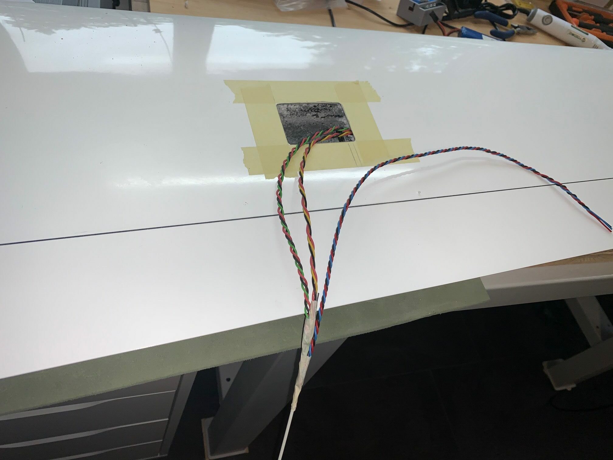 Installing wing servos and IDS RC Glider Builds